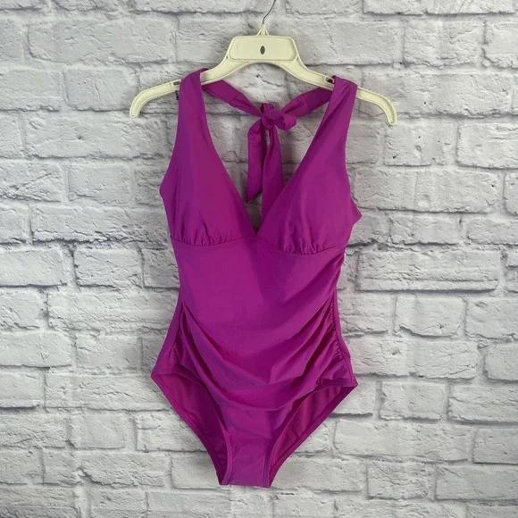 DKNY NWOT One Piece Halter Top Swimsuit Large Beach Swim Summer Cruise Vacation - Picture 8 of 8